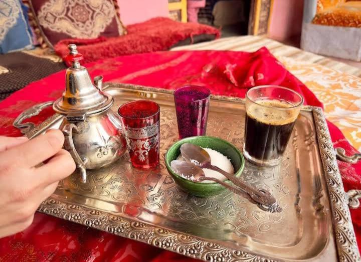Готель Chez Aicha Boumalne Dades Екстер'єр фото